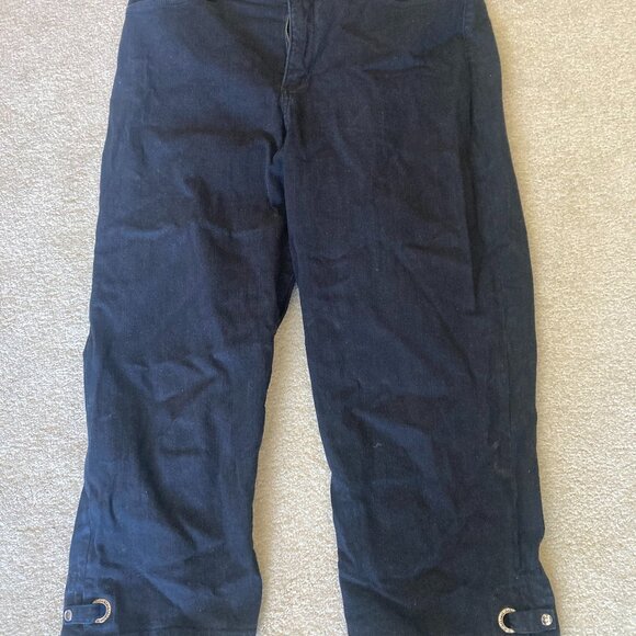 Not Your Daughter's Jeans Black Capri Pants with Glittery Calf Adornments Sz 16 - Picture 1 of 4